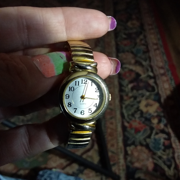 LADIES WATCHES - Picture 5 of 5